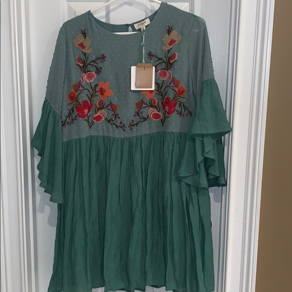 Ladies Umgee Top NWT Medium Boutique